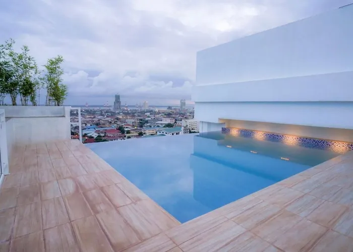 Affordable Staycation Wifi Ac セブ市
